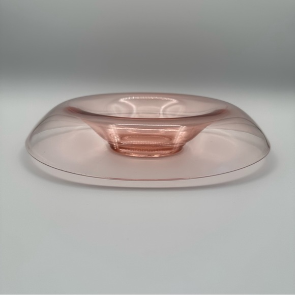 Vintage Pink 1930s Depression Glass Round Curved Waterfall Centerpiece Bowl - Picture 3 of 8